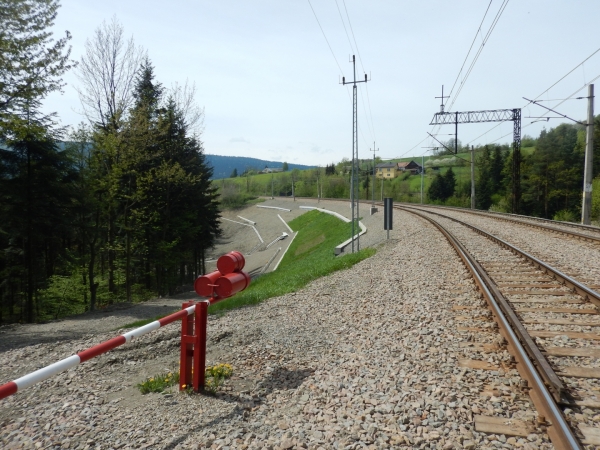 Zabezpieczenie nasypu kolejowego w km 68,210 – 68,450 tor 1 i 2 na linii kolejowej nr 96 Tarnów Leluchów